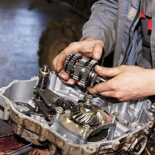 مقایسه کامل مزایا و معایب گیربکس دستی و اتوماتیک: